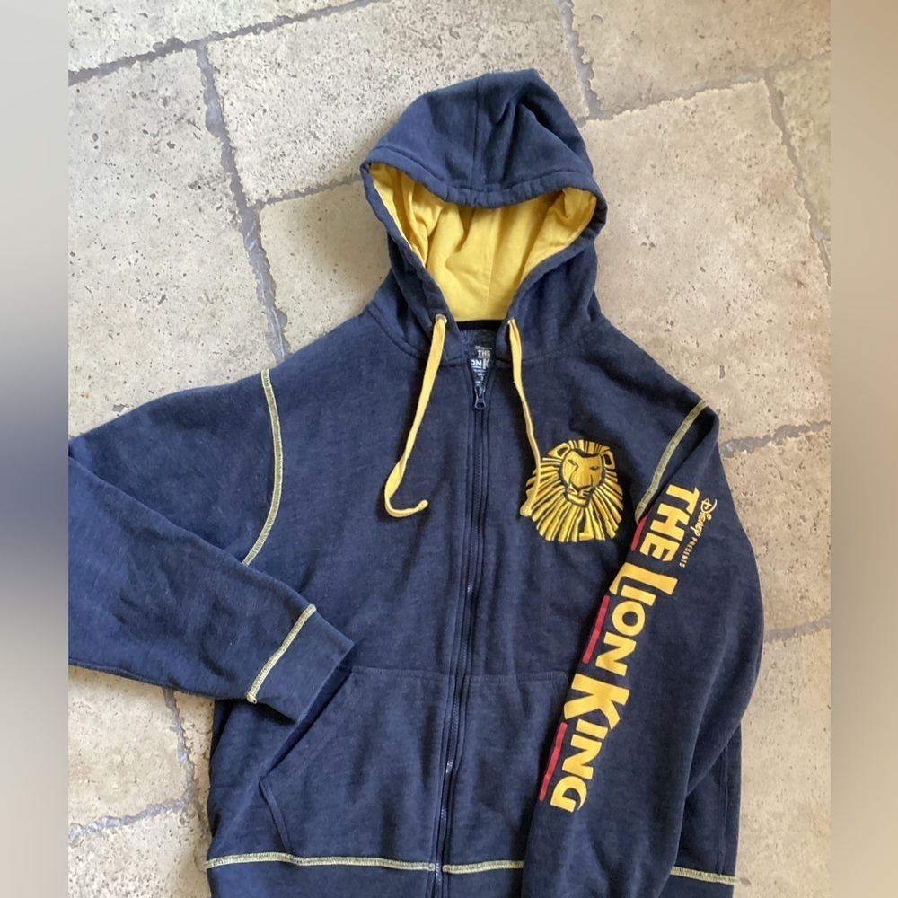 Disney Broadway musical Lion King full zip hoodie-SZ L